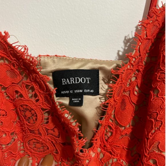 Bardot Sienna Lace Midi Dress - Picture 5 of 5